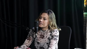 é bom experimentar para saber do que gosta tem que se entender o corpo e falou dos seus projetos para lançamentos angélica morango watch sheer red