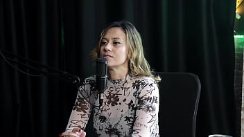 é bom experimentar para saber do que gosta tem que se entender o corpo e falou dos seus projetos para lançamentos angélica morango watch sheer red