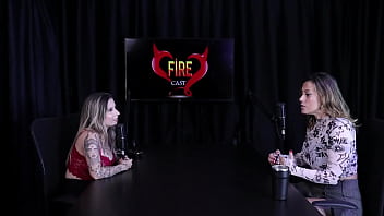 é bom experimentar para saber do que gosta tem que se entender o corpo e falou dos seus projetos para lançamentos angélica morango watch sheer red