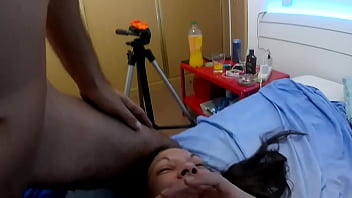 Atragantando a la nenainsa