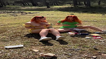 Picnic with my girlfriend in forest and leave lots of trash