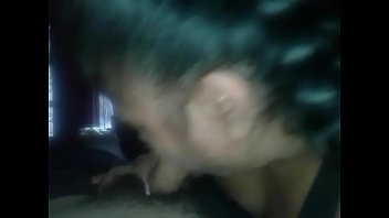 Mi esposa mamando verga