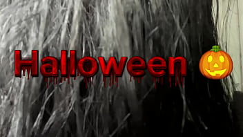 Comi a fantasma na casa assombrada no halloween