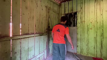 Comi a fantasma na casa assombrada no halloween