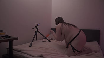 Ahahahahaha shooting the video looks weird