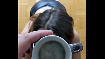 Quand je propose de venir boire un café a la maison aimerais tu être à
