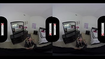 Vr sex with a hot catwoman carmen caliente only on