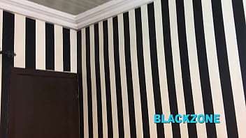 Her car spoiled so a stranger helped her