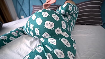 Step sister caught watching porn and helped to have orgasms beg for creampie Step sister caught watching porn and helped to have orgasms beg for creampie