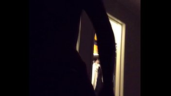 Hotty putting on a pre sex show