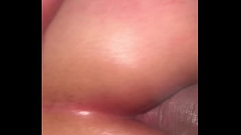 Me follo a maestra por el culo su primer anal