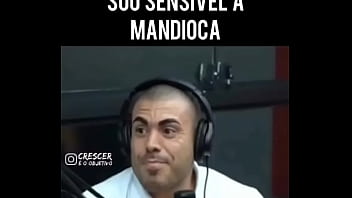 Ele admitiu que gosta disso