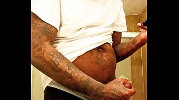 Youngstarbrazy makes his thick dick cum while watching hentai