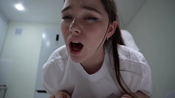 Stepsister made breakfast had to feed her cum