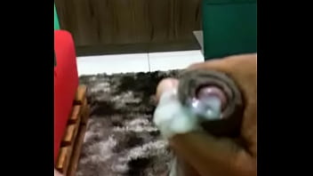 Derramando muito leite