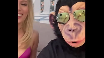 Candee licious doesn’t need to shout to leave you speechless this march 27th something as delicate as it is