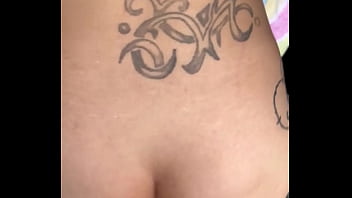 Big titty streetwalker on her period while she is being fucked in the back seat of a car; lets the dude cum on her big booty