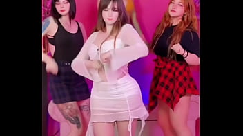 Puedes elegir solo a una bash girls comenta ⬇️ #bashgirls sanchanclau paoreyes2207 cheezecnz lan