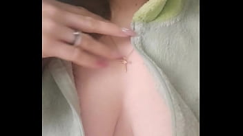 Tout de vert devêtue