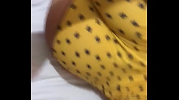 Fiquei cheio de tesão quando vinha prima