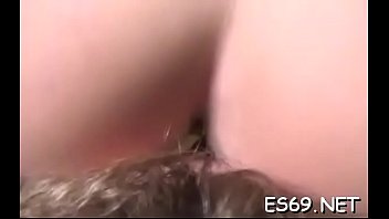 Packing monster riding delight from sultry chick