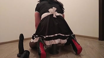 Shemale extremely big anal toys