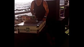 Ontem vivemos uma experiência muito especial toquei no trio do diadorim na parada lgbtqiapn também tivemos pela prime