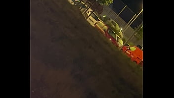 Un petit renard plein de vidéos ou je me caresse et ejacule sur mon profils