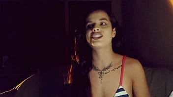 Lady milf conta como entrou para o mundo pornô