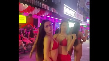 #soi6 #pattayanights #walkingstreet #thailandafterdark #gogobars #redlightdistrict #sextourism #thailandgirls #bargirls #