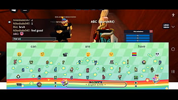 Eu entro em um jogo de porno faço sexo com uma jogadora e os caras nos viram Eu entro em um jogo de porno faço sexo com uma jogadora e os caras nos viram
