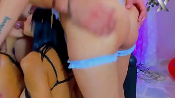 My beautiful girls each give me blowjobs how well they do it