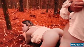 Scarlett taylor and stephan rogers can't help fucking outdoors