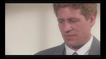 Watch her legpress her man over and over as he forces his way back down between her pussy