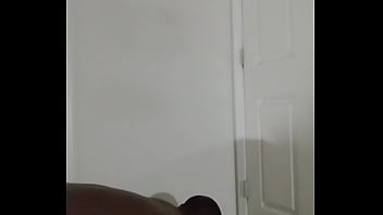 Thinking of more romantic things to do like worshipping women by sketching one for free 6