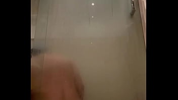 O gerente do motel me espionando pelada no banho escondido "eu finjo que não estou sabendo"