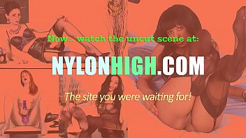 Stunning ebony plays in her stockings