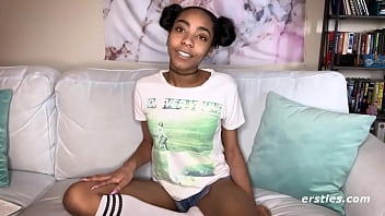 Kitty dildos her tight pussy