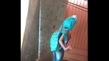 Safada adora dar escondido