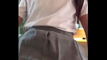 Mi alumna mexicana quiere pasar la materia y me deja grabarla sexo casero