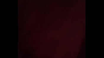 Dedeo mojandose toda la vagima