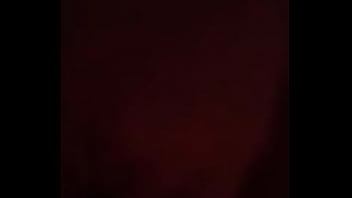 Dedeo mojandose toda la vagima