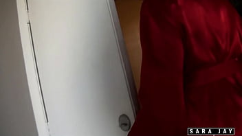 Sara jay gives lucky delivery guy a tip he will never forget