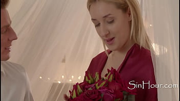 Some softcore fucking with blonde