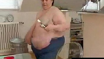 I would love to feed on her knockers for a long time