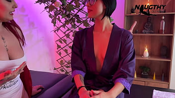 Massage day for a sweet girl from a horny milf