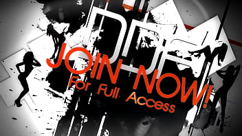 Natural tits superstar teases with cleavage in pool