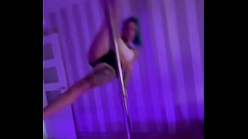 Perra caliente te pondra la verga dura