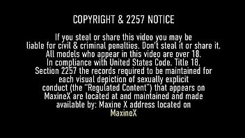 Nonton Maxine H Has Tiep Up Layla Lust To Fuck Her With A Sex Machine! thumbnail