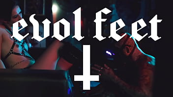 I only choose the best foot slaves to serve me